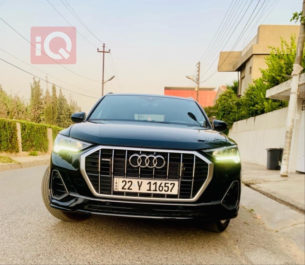اودي Q3